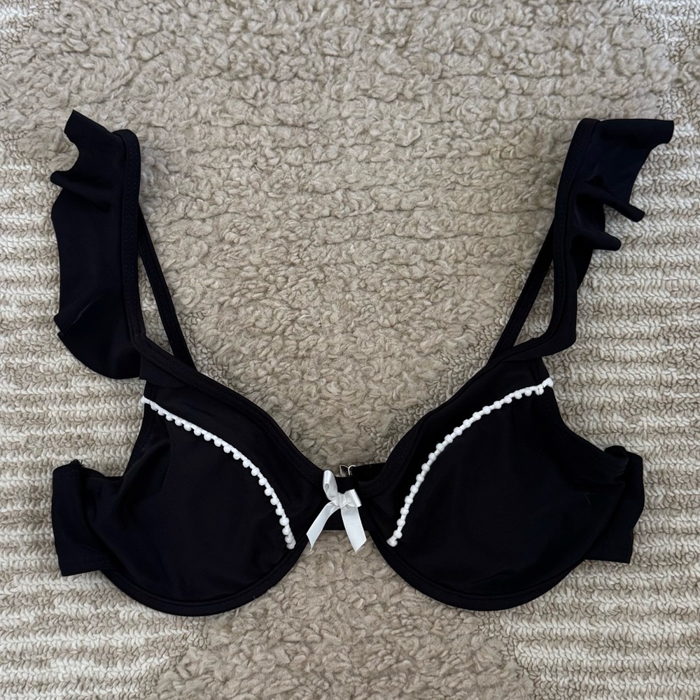 Bikini Top with White Details